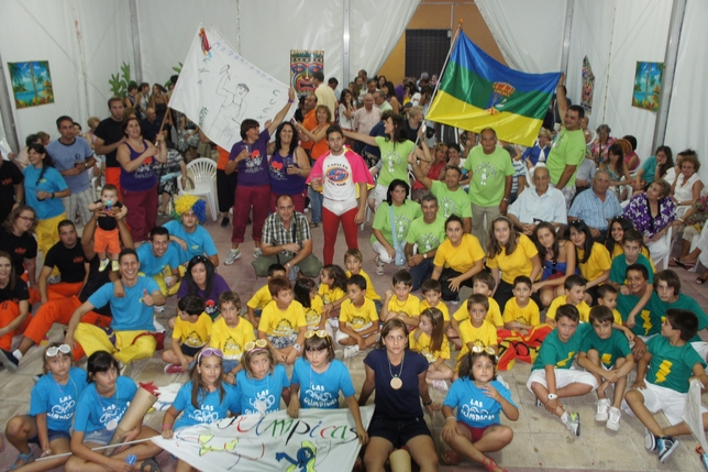 MAZARIEGOS: Todos con el deporte, todos con la sana competencia, todos con los Juegos Olímpicos, pero también con la fiesta, con las peñas y a favor de un verano donde priman la unión y la diversión.  / MAZARIEGOS