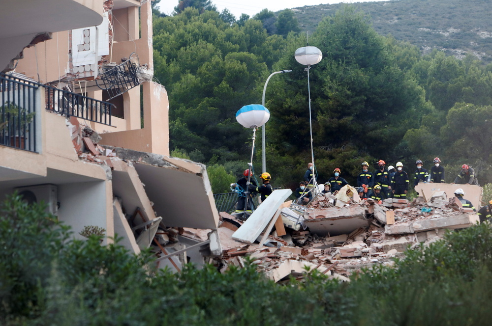 Localizan sin vida a un menor en el derrumbe de Peñíscola