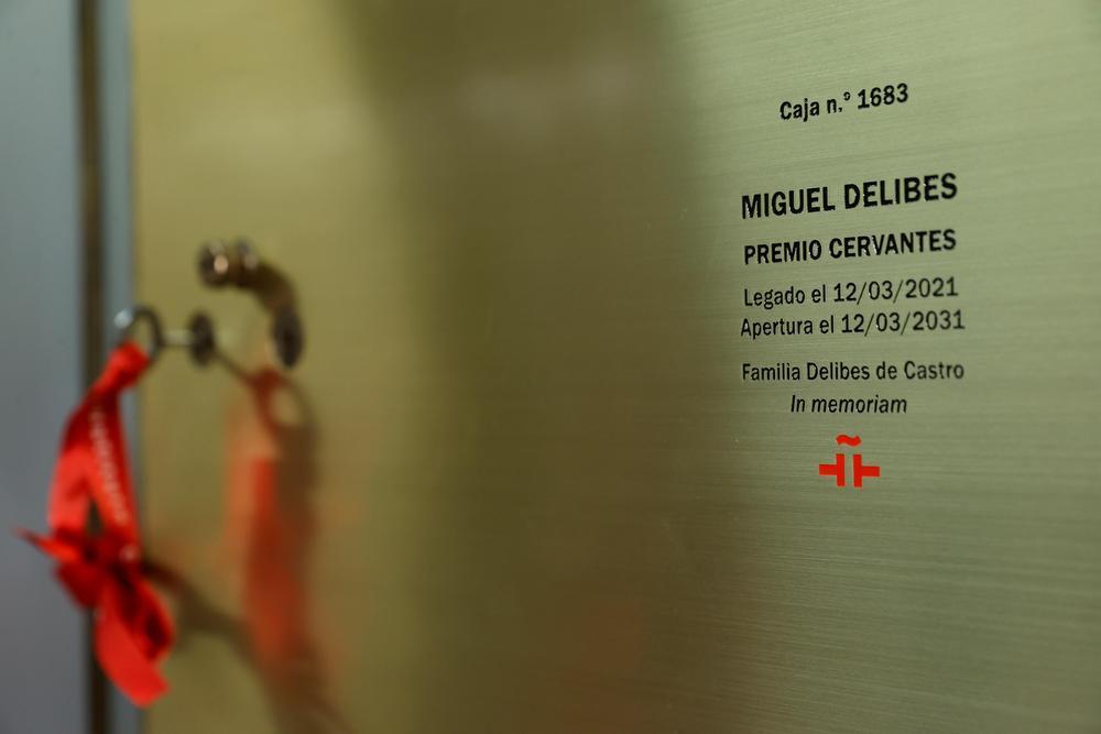 Los Delibes saldan su 'deuda' con la Caja de las Letras