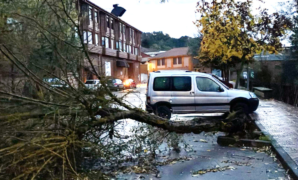 Incidentes registrados en la capital, Saldaña y Venta de Baños durante la jornada de ayer