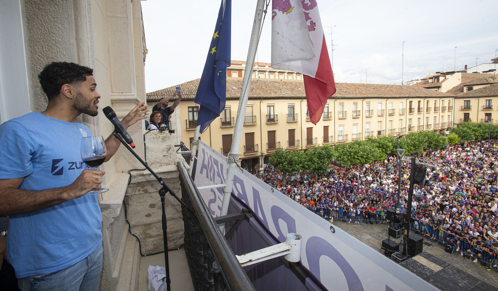 ÓSCAR NAVARRO