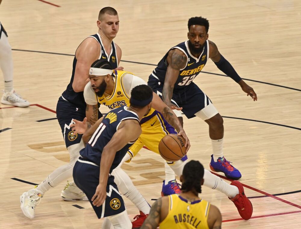 NBA Western Conference Finals - Los Angeles Lakers at Denver Nuggets  / BOB PEARSON