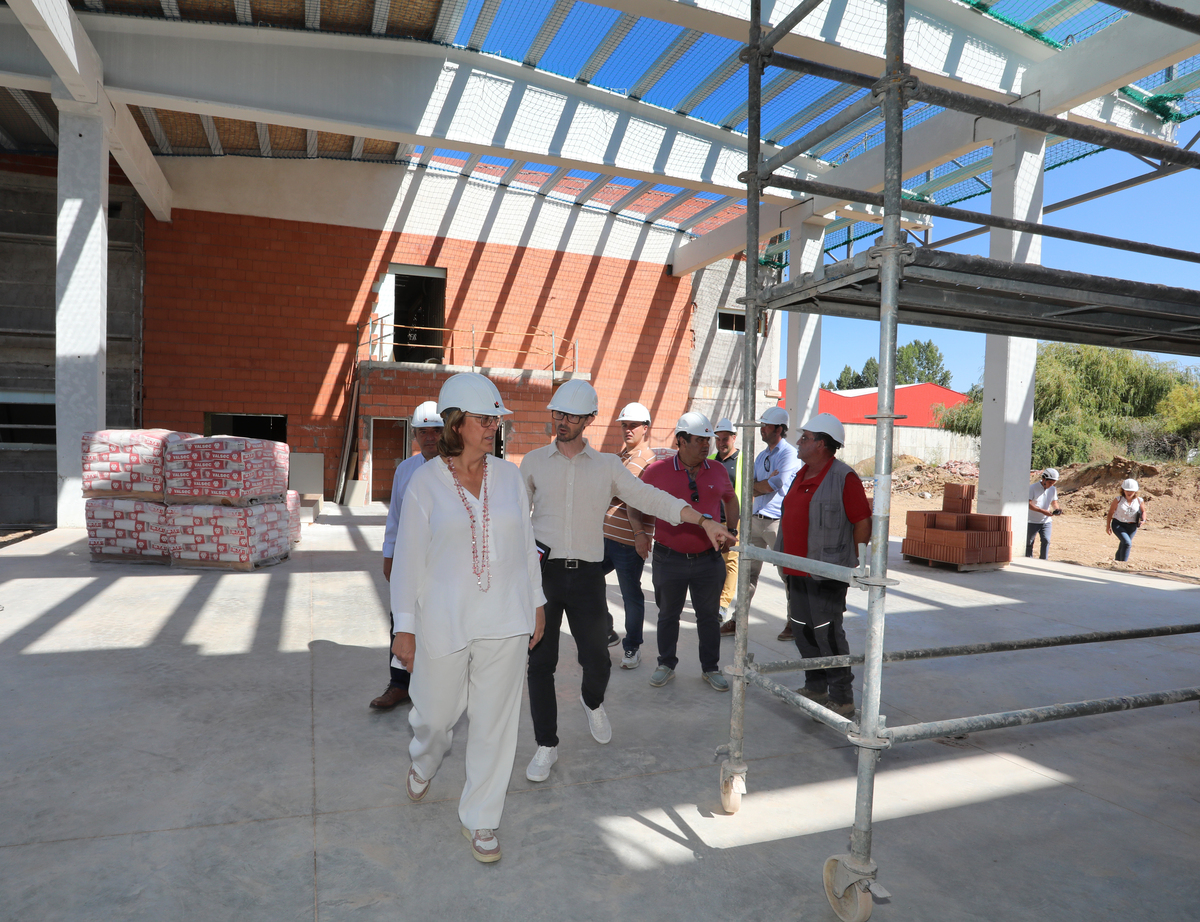 Visita a las obras del futuro Parque de Bomberos de Saldaña(Palencia)  / ICAL