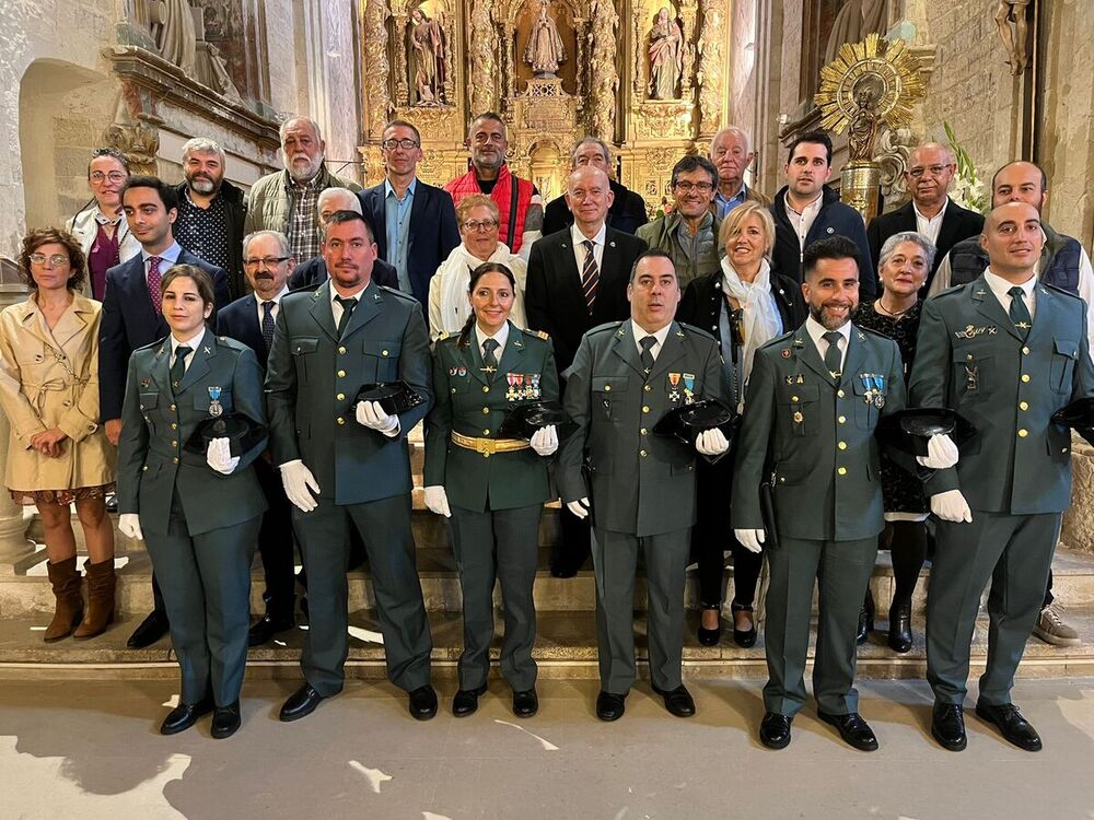 LA GUARDIA CIVIL SE VISTE DE GALA