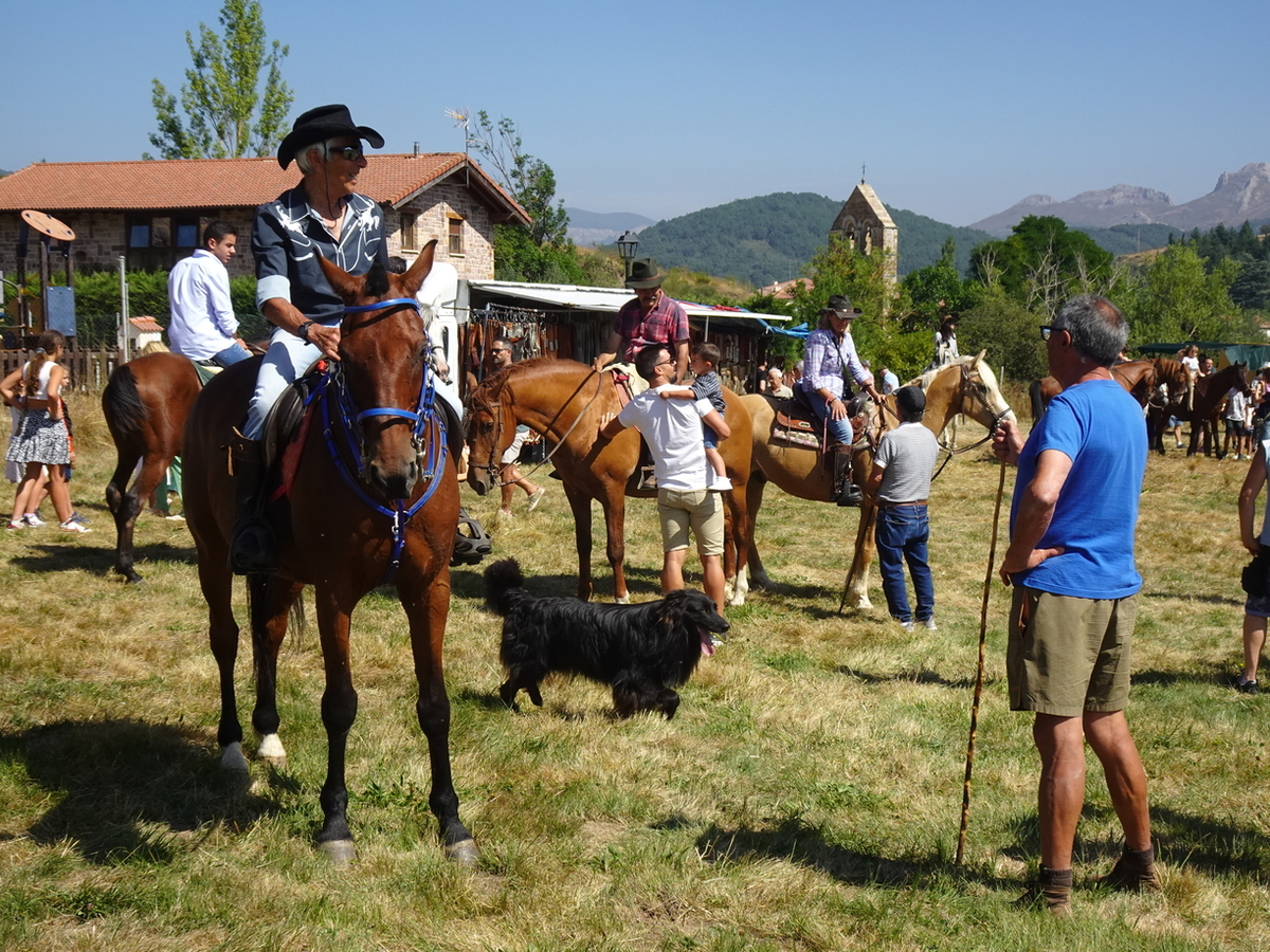 Feria de San Bernardo en La Pernía  / AYUNTAMIENTO DE LA PERNÍA