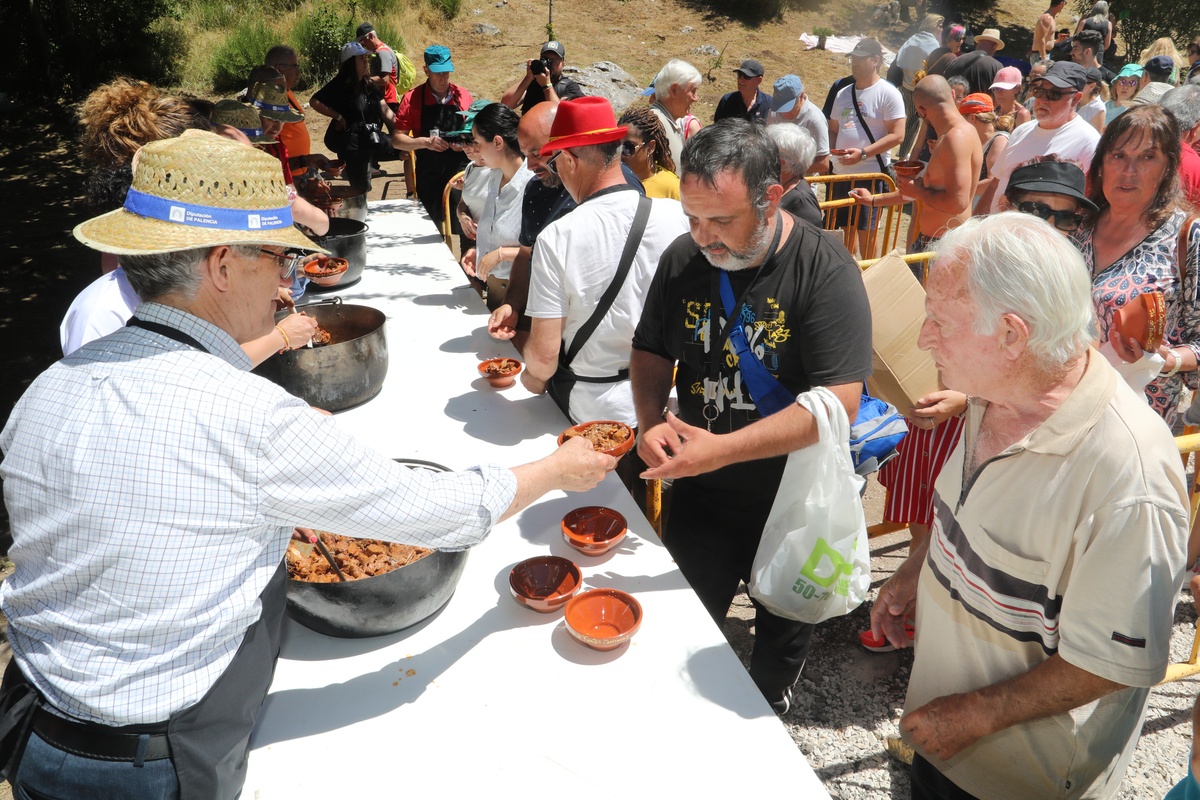 Día de Fuentes Carrionas, Fiesta de la montaña palentina  / BRÁGIMO ICAL