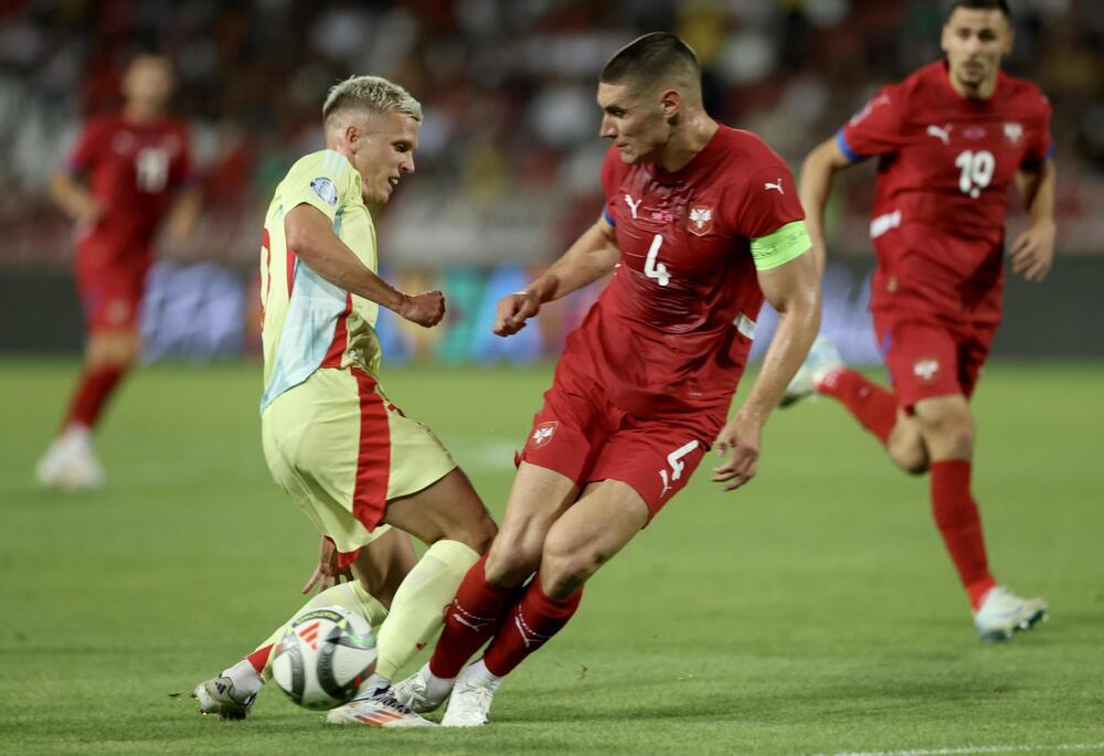 España se queda sin gol ante Serbia