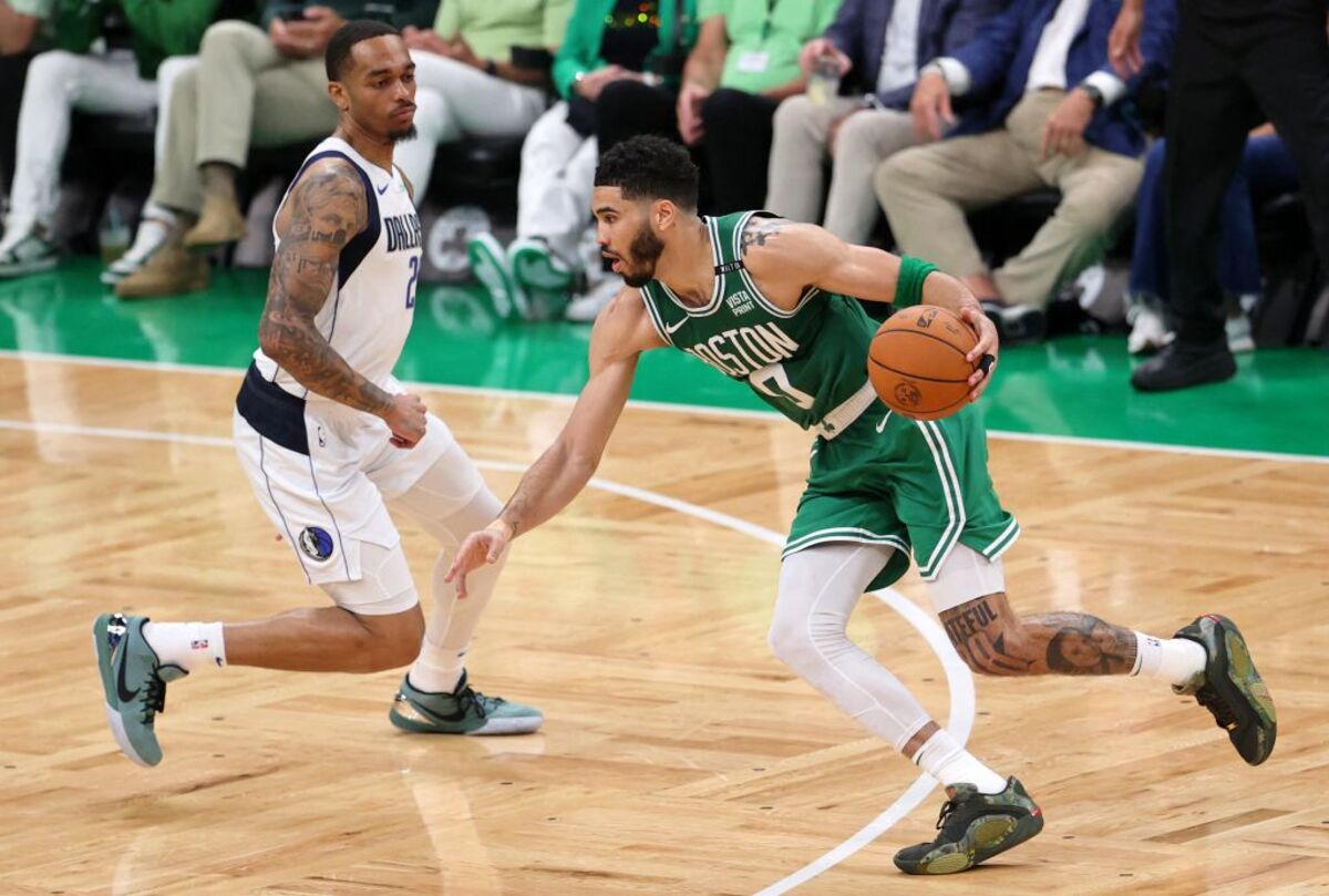 NBA: Finals-Dallas Mavericks at Boston Celtics  / PETER CASEY