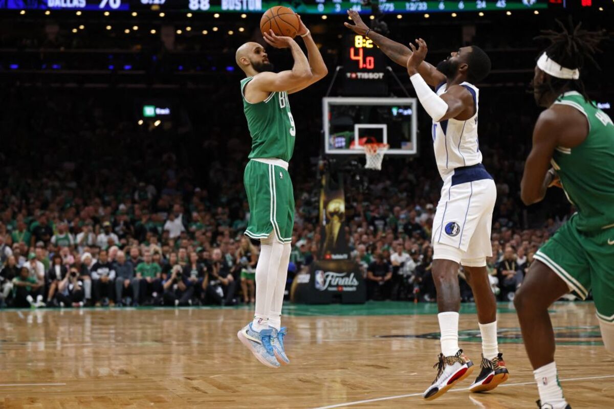 NBA: Finals-Dallas Mavericks at Boston Celtics  / PETER CASEY