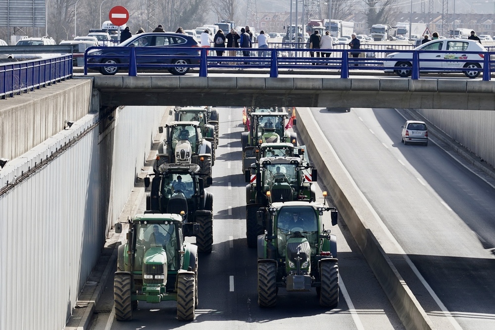 El campo regional se contagia de la revuelta francesa