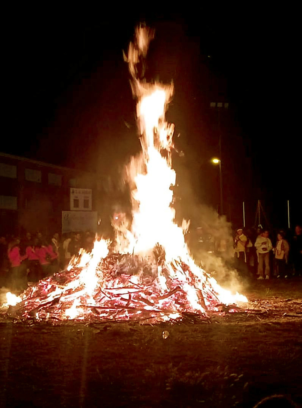 Fuego para purificar lo malo y atraer lo bueno