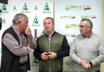 Las opas reclaman a Aagesen “más interlocución' con el campo