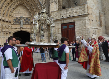 Palencia honra a su patrono, San Antolín