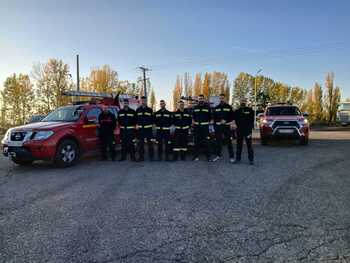 Ocho bomberos de la provincia dan relevo en Aldaya