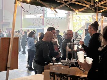 Maridaje turístico entre cerveza, oso y románico en Cervera