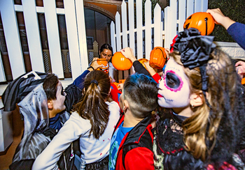 San Antonio celebrará Halloween con donación de sangre y fiest