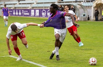 El Palencia CF quiso más, pero no pudo