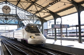 Renfe estrena el 22 de julio 2 servicios de AVE a Valencia