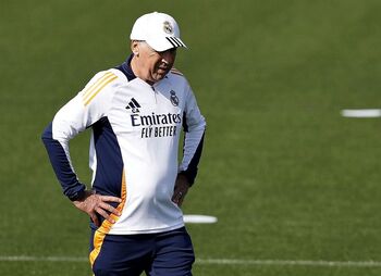 Ancelotti afronta un parón atípico