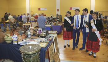 La Feria de Antigüedades de Carrión mira a los 2.000 turistas