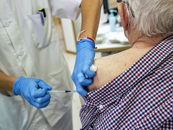 Cuatro de cada diez mayores de 60 años, sin vacunarse de gripe