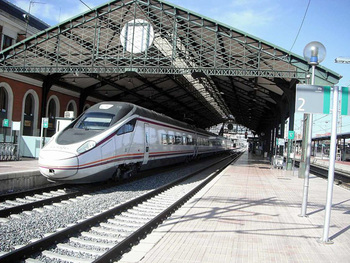 Renfe modifica temporalmente los horarios de sus trenes