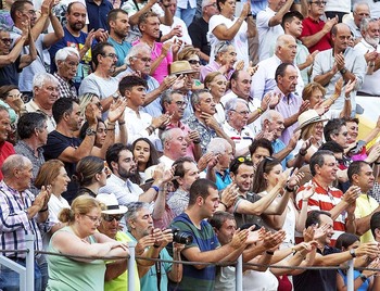 Del abanico a la chaqueta en Palencia