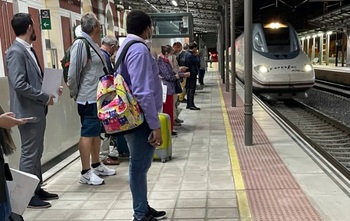 Los usuarios de Renfe ya pueden adquirir los abonos gratuitos