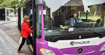 Los trabajadores del transporte urbano irán a huelga el lunes