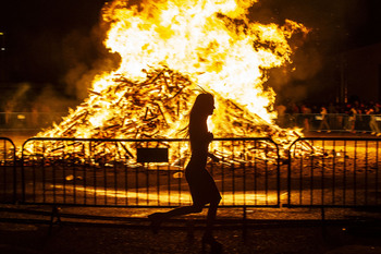 Los barrios de la ciudad arden en fiestas esta semana