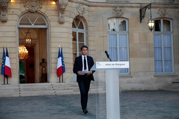Attal dimite como primer ministro de Francia