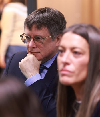 Puigdemont exige a Sánchez una cuestión de confianza