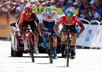 Campenaerts conquista su primera etapa en el Tour