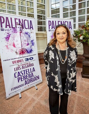 «No tengo palabras para dar las gracias por  el homenaje»