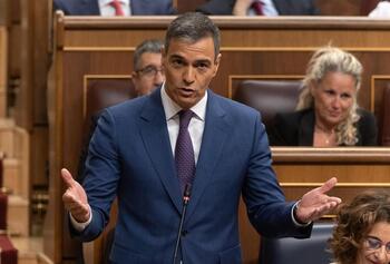 Sánchez desvincula la financiación de la investidura de Illa