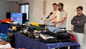 NNGG recoge más de 600 prendas de ropa en su campaña solidaria