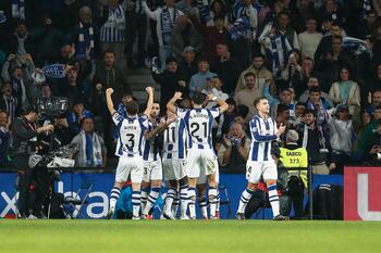 La Real Sociedad desactiva al Barça de Flick