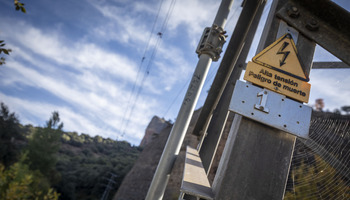 Autorizan desmantelar la línea eléctrica de la térmica