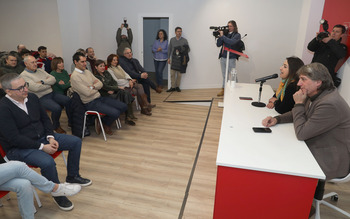 Martínez ahonda en la desigualdad en su visita a Palencia