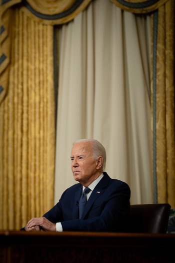 Biden contra reloj